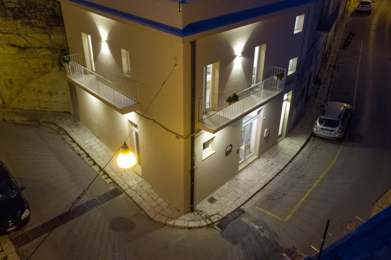Fico - Finestra Contemporanea Hotel รากูซา ภายนอก รูปภาพ